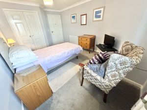 Photo 5- click for photo gallery